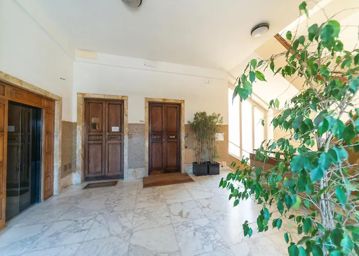 Giada 103 - Central Florence Apartment By The Train Station